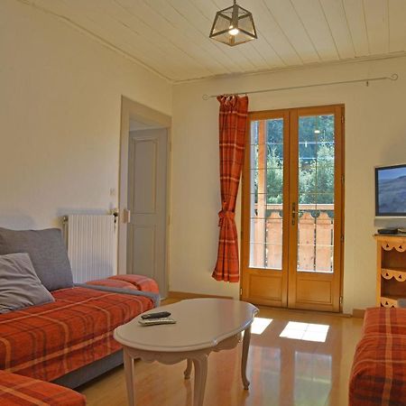 Appartement Dans Chalet 5 Chambres 130 M2 Centre Village Монрьон Экстерьер фото