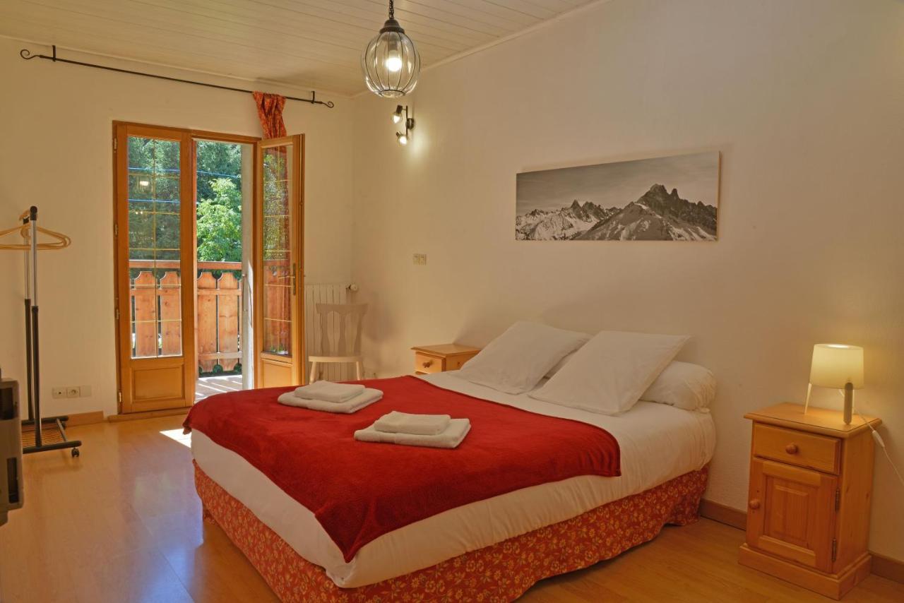 Appartement Dans Chalet 5 Chambres 130 M2 Centre Village Монрьон Экстерьер фото
