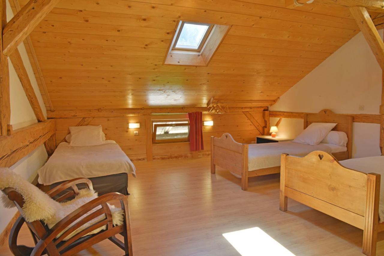 Appartement Dans Chalet 5 Chambres 130 M2 Centre Village Монрьон Экстерьер фото